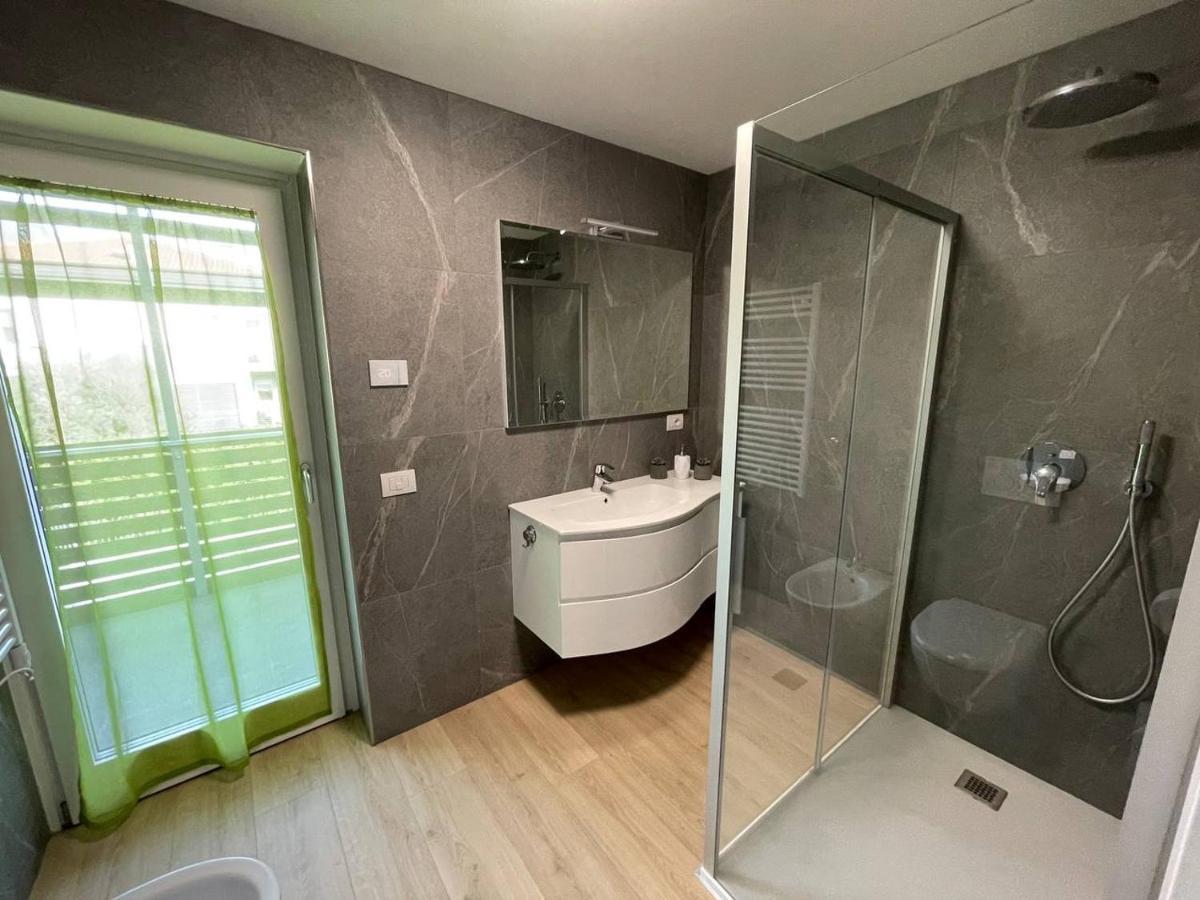 Le Terrazze Living Apartman Riva del Garda Kültér fotó